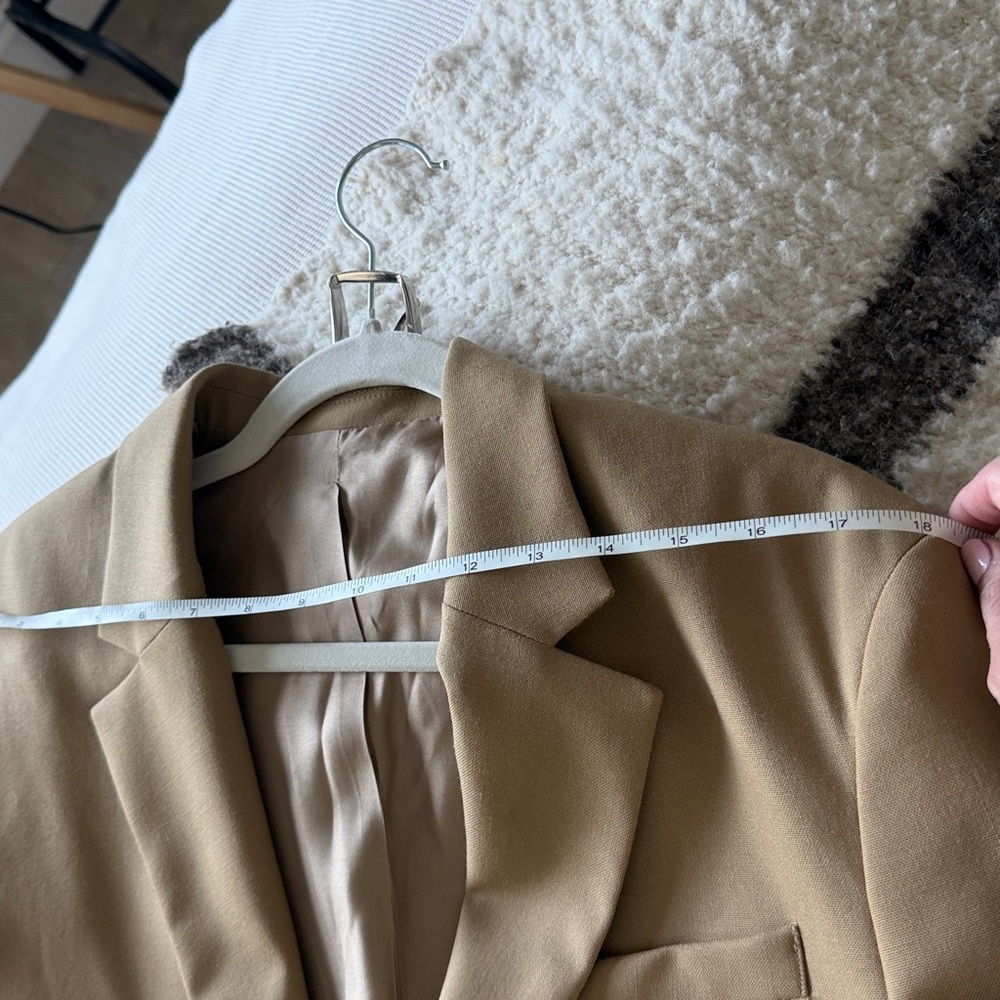 🐦🔥 Arket 🐦🔥Tan Blazer - Picture 16 of 16